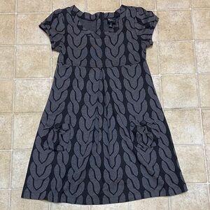 Stylish Gray Knit Garment Size 8